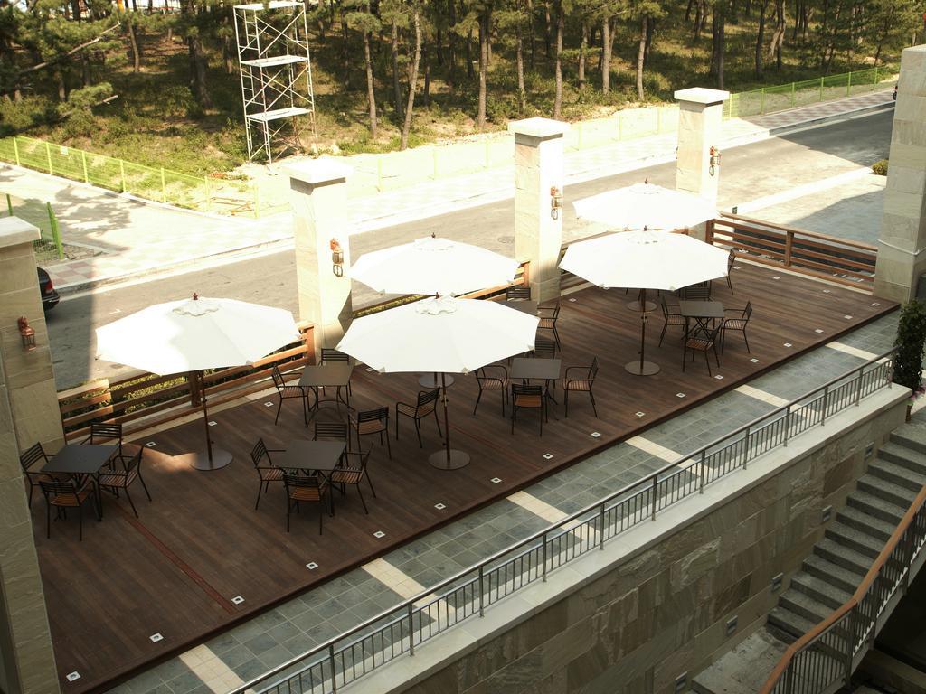 The Suites Hotel Naksan Yangyang Exterior photo