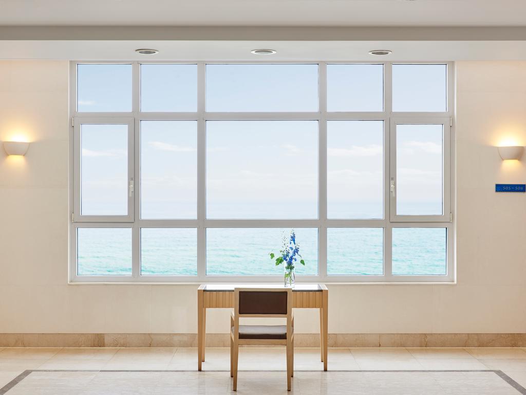 The Suites Hotel Naksan Yangyang Exterior photo