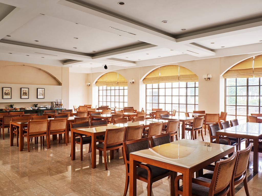 The Suites Hotel Naksan Yangyang Exterior photo