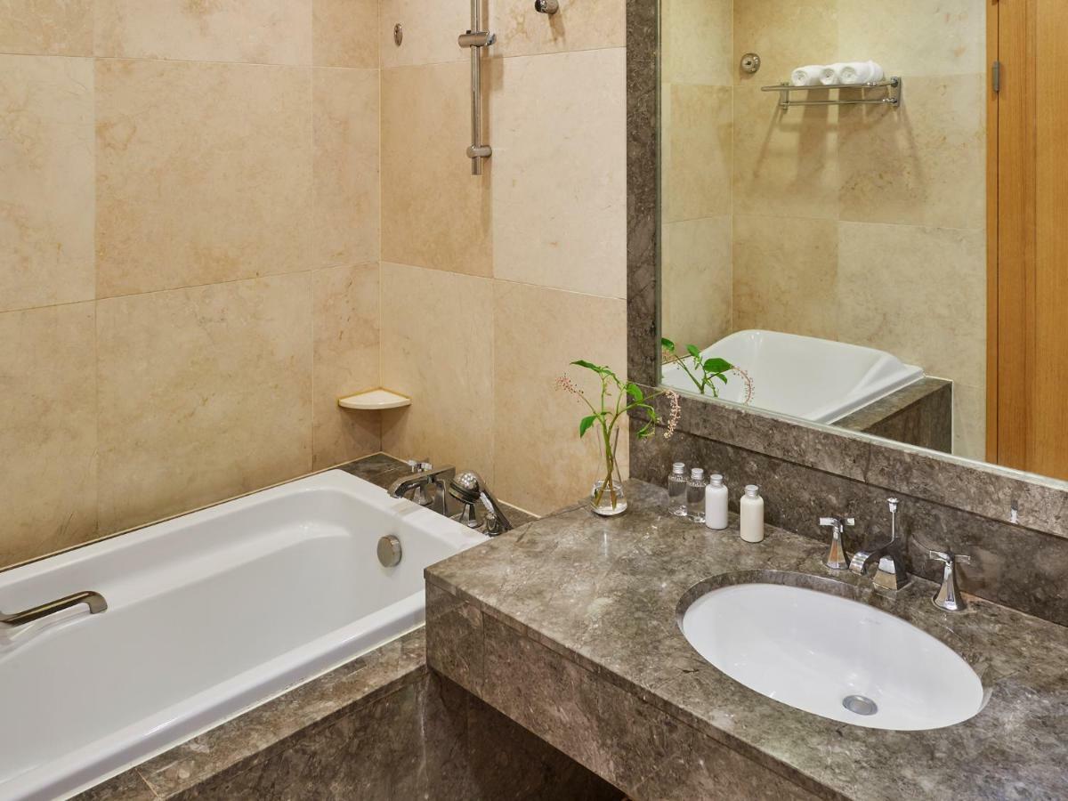 The Suites Hotel Naksan Yangyang Exterior photo