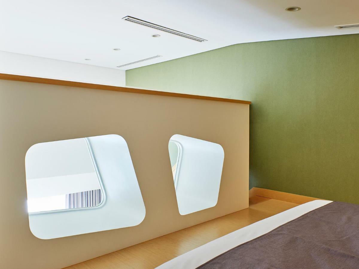 The Suites Hotel Naksan Yangyang Exterior photo